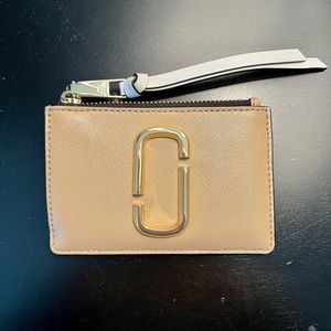 NWOT Marc Jacobs Snapshot Top Zip Multi Wallet